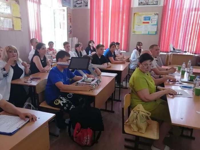 "Школа реальных дел"