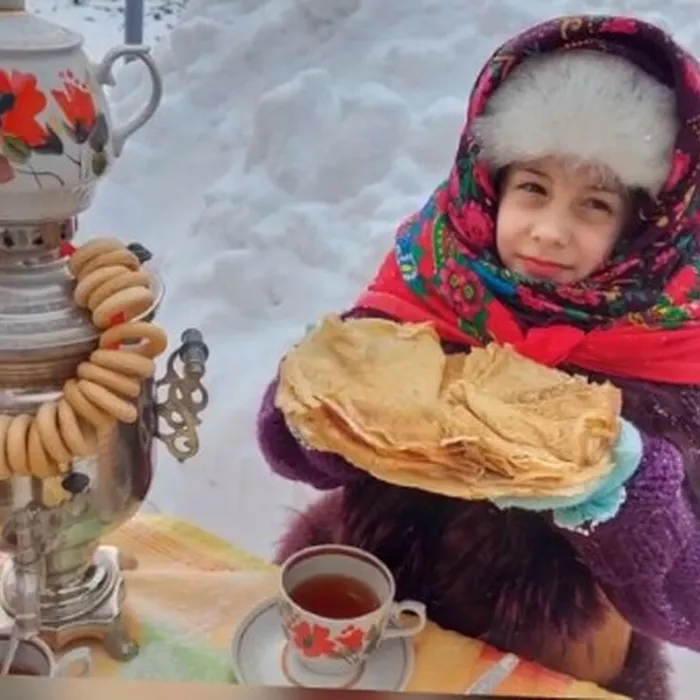С  Масленицей